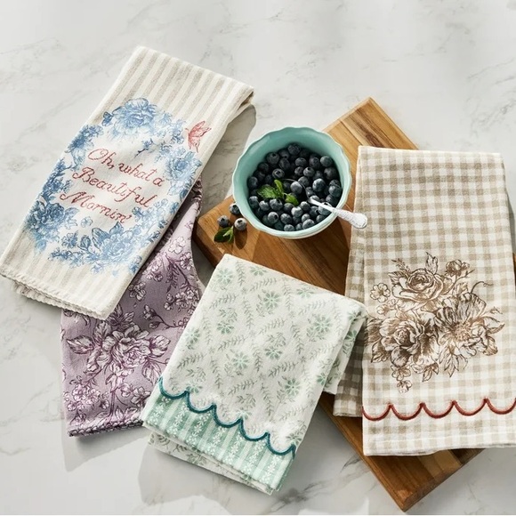 2025 🌺 New The Pioneer Woman Kitchen Towels, Multicolor, Set of 4, Kitchen Decor - Picture 1 of 5